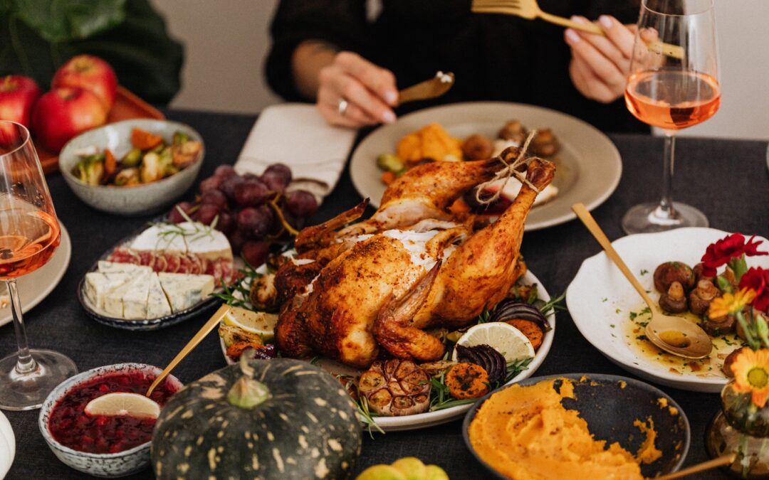 How to Manage Stress & Anxiety Around the Table This Thanksgiving
